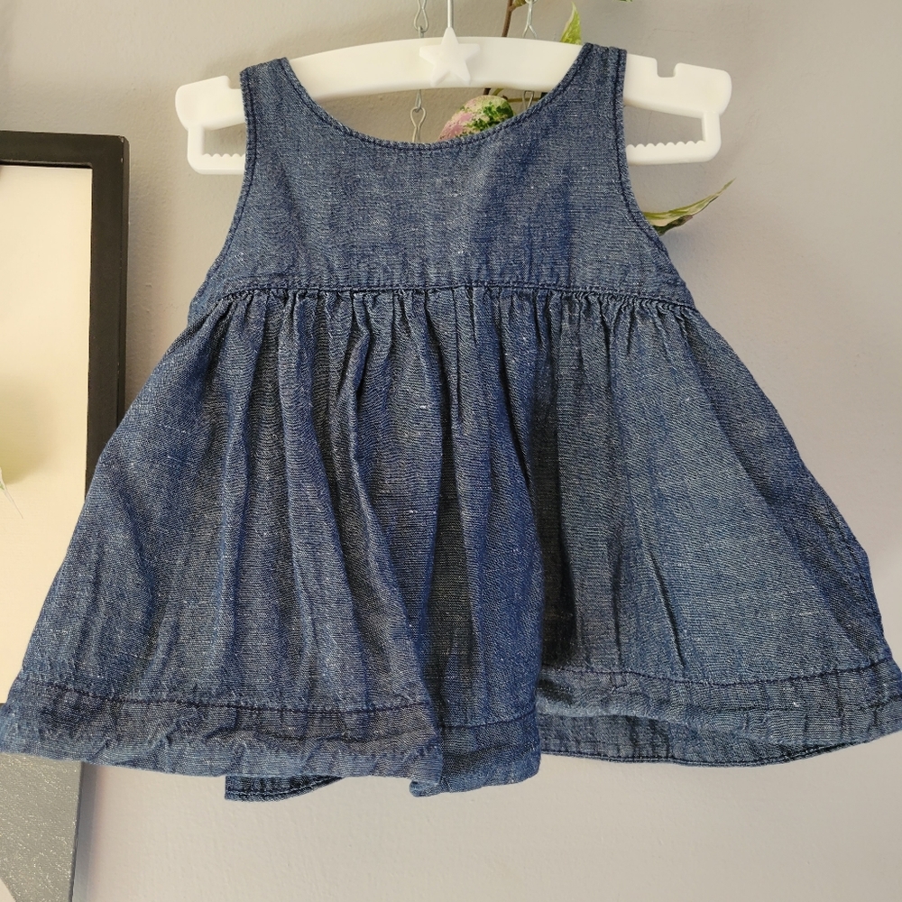 Baby Gap Girl's Sleeveless Denim Chambray‎ Cotton, Linen Blend Tank 18-24 Months